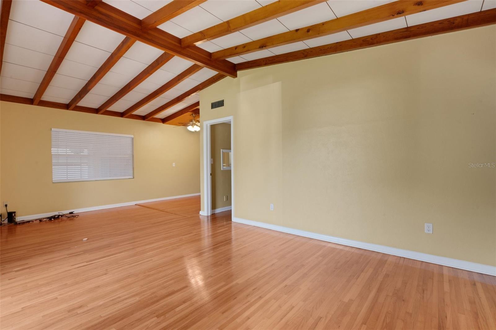 Single Family Residence in LAKELAND FL 941 AVON AVENUE 4.jpg