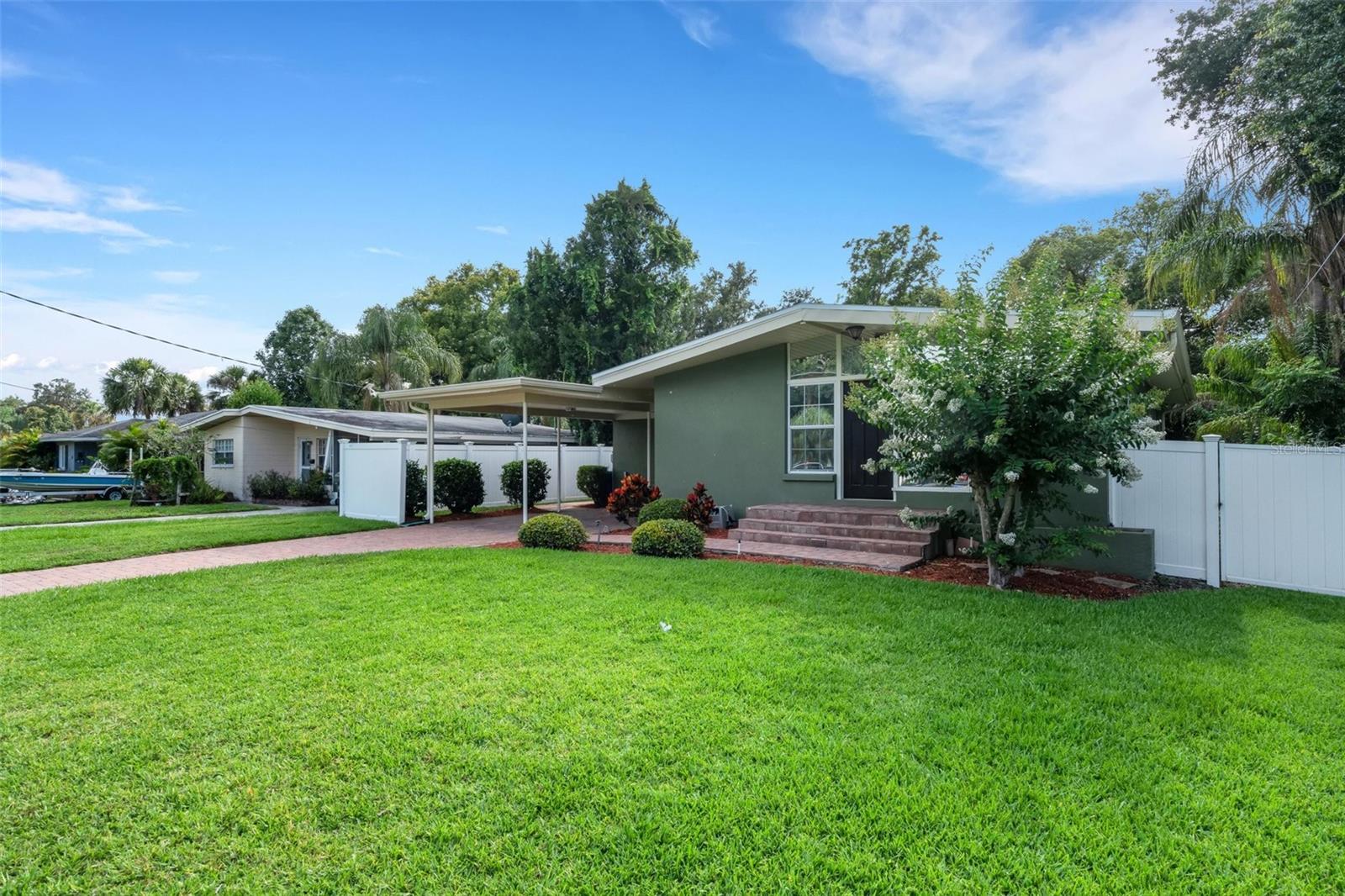 Single Family Residence in LAKELAND FL 941 AVON AVENUE 27.jpg