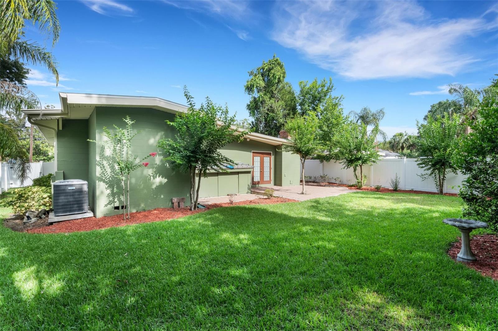 Single Family Residence in LAKELAND FL 941 AVON AVENUE 26.jpg