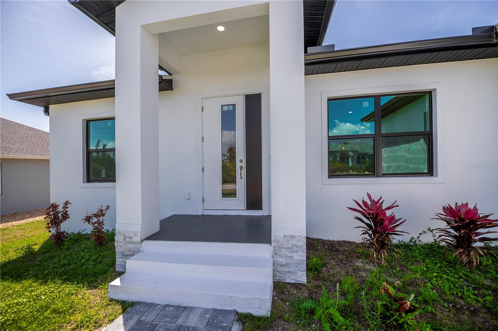 15089 Aldama Cir, Port Charlotte, FL 33981 photo