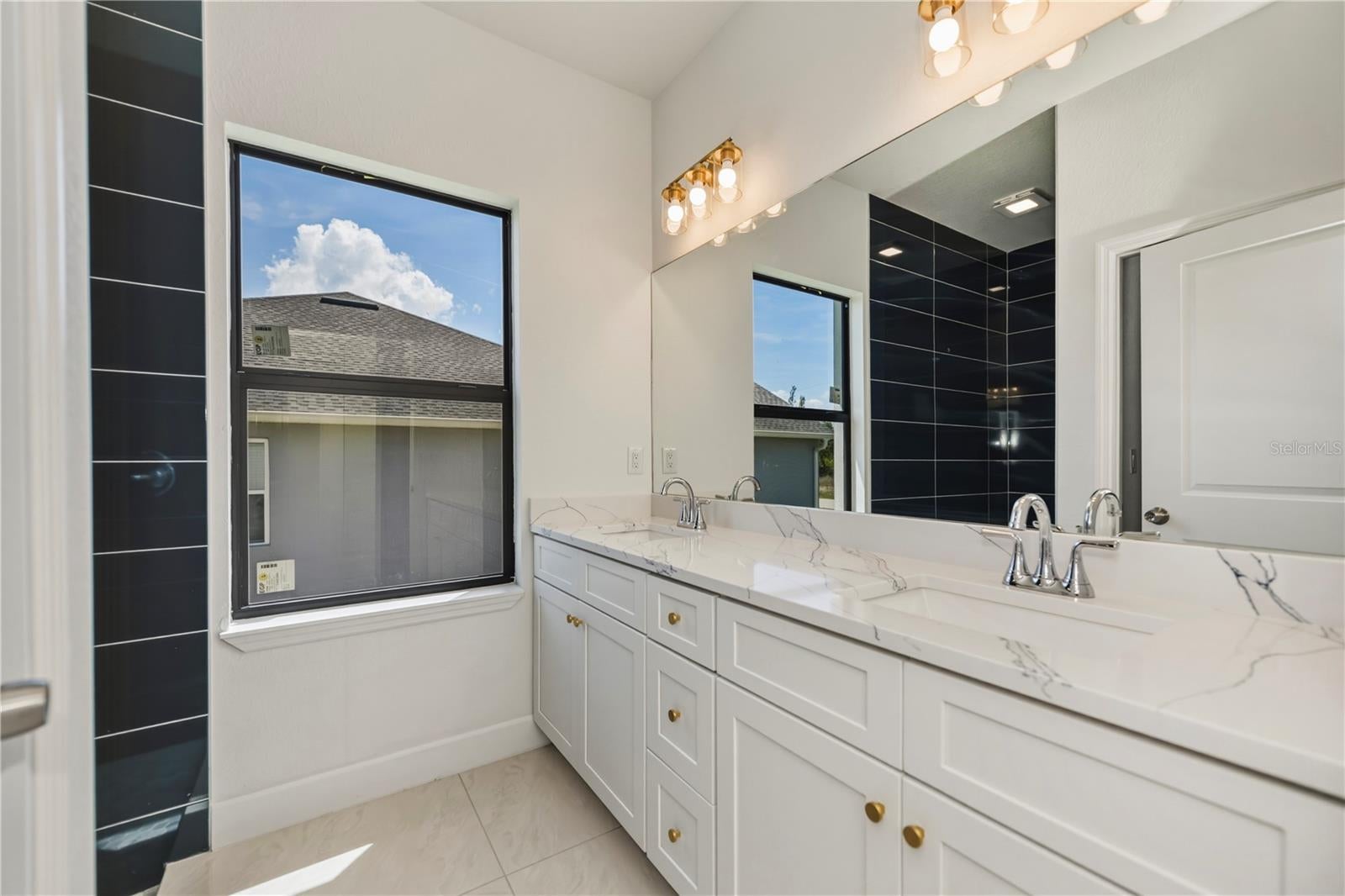 15089 Aldama Cir, Port Charlotte, FL 33981 photo