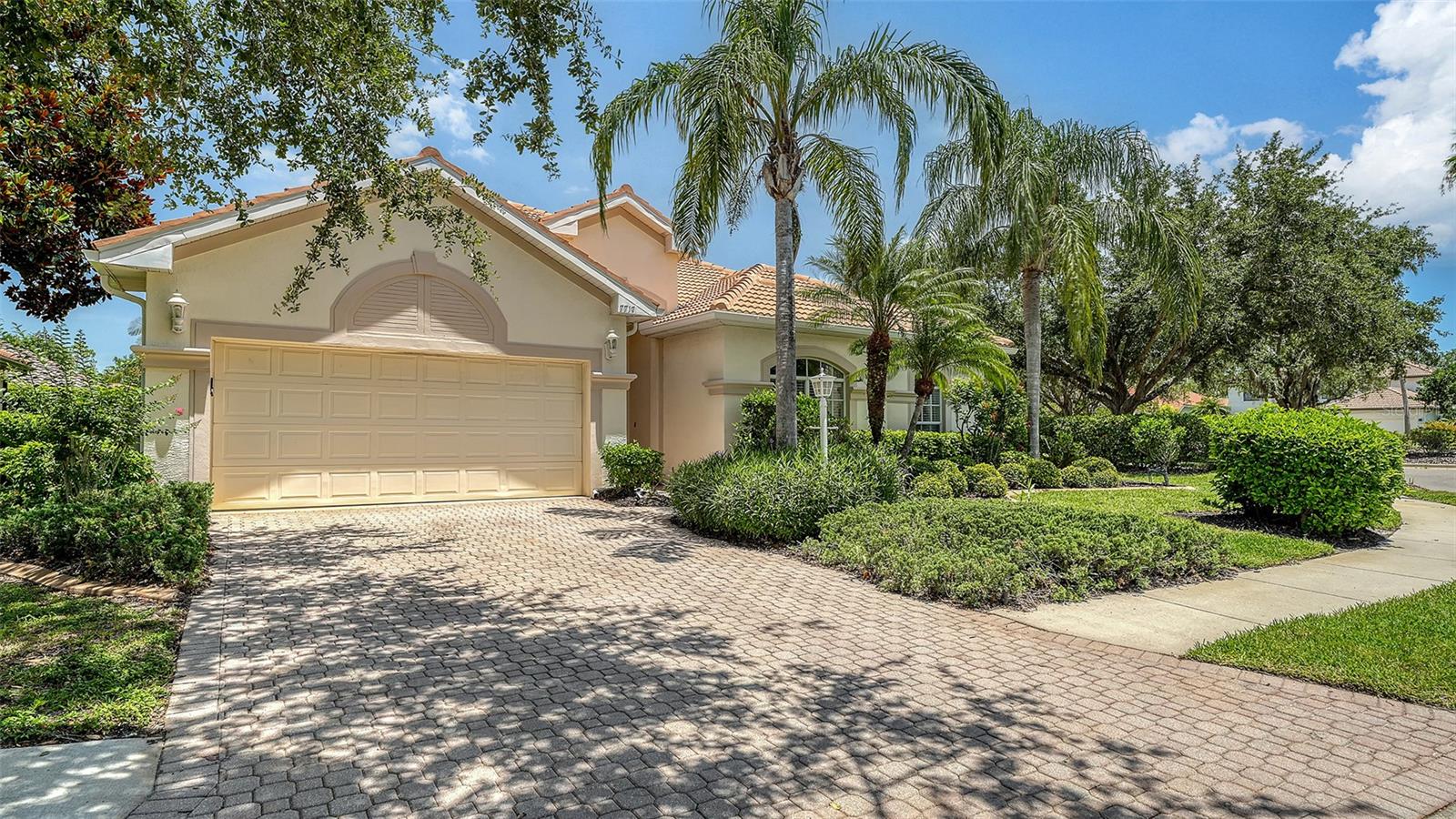 7717 Us Open Loop, Lakewood Ranch, FL 34202 photo
