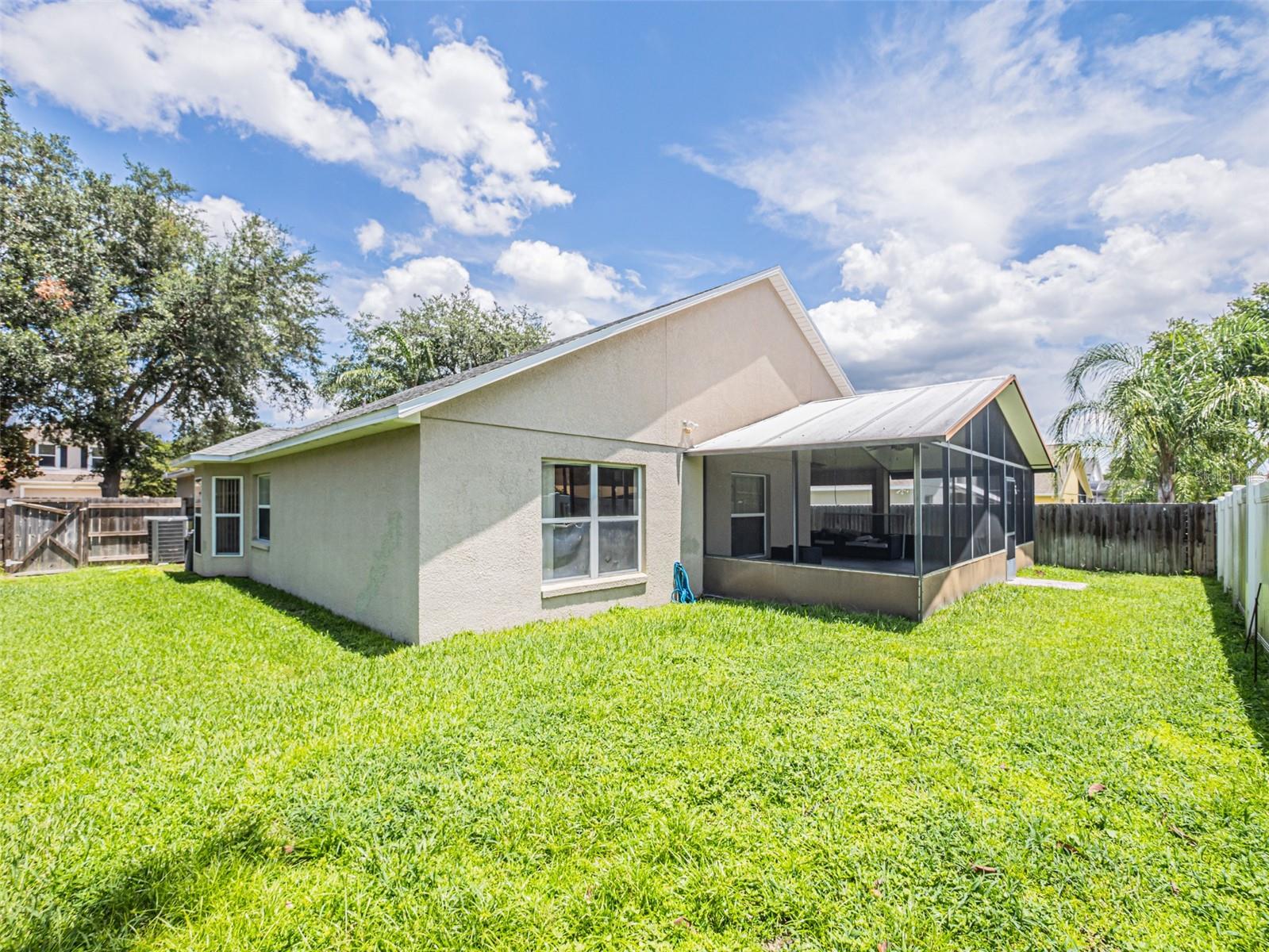 2843 Strand Cir, Oviedo, FL 32765 photo