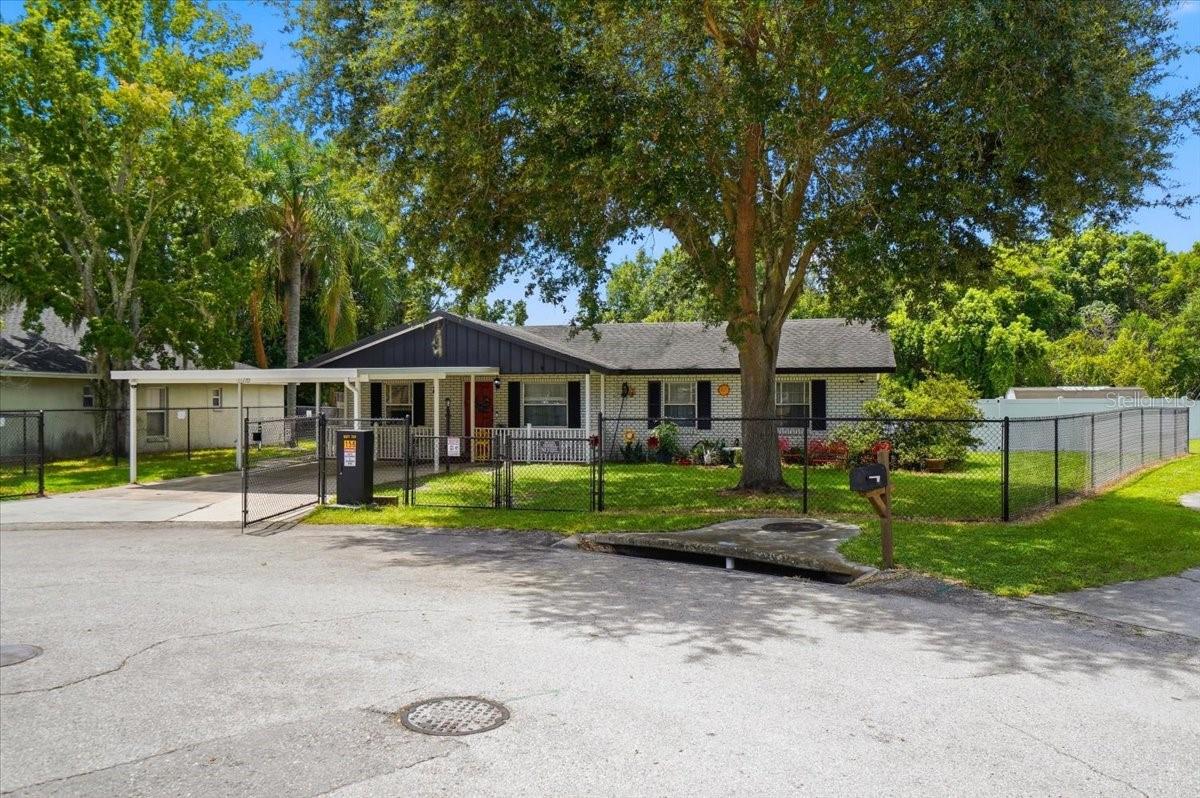 156 Manseau Dr, Winter Haven, FL 33880 photo