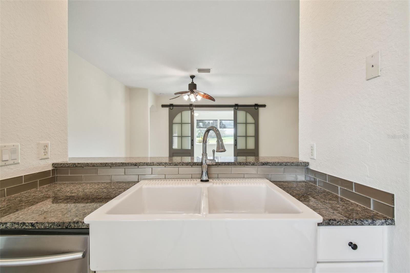 Townhouse in DADE CITY FL 13141 PALMILLA CIRCLE 20.jpg