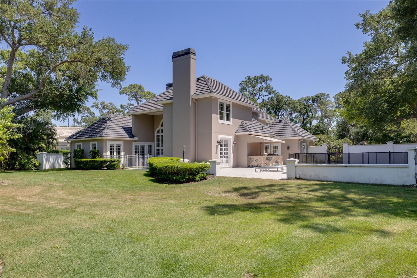 97 Sugar Mill Dr, Osprey, FL 34229 photo