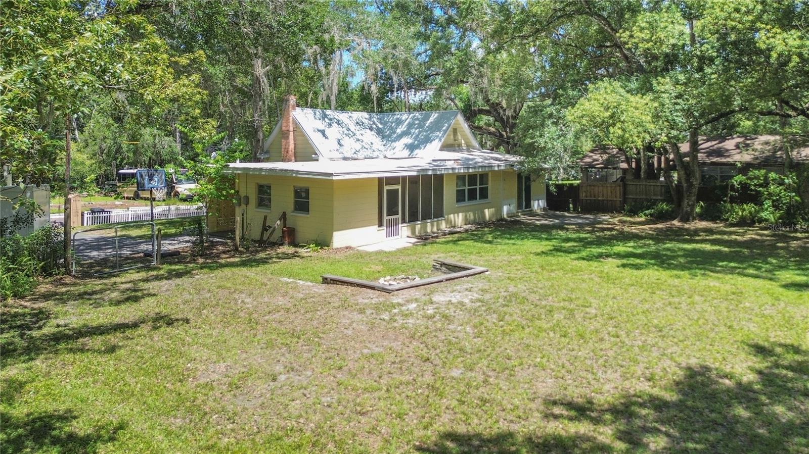 236 Pryor St, Brooksville, FL 34601 photo