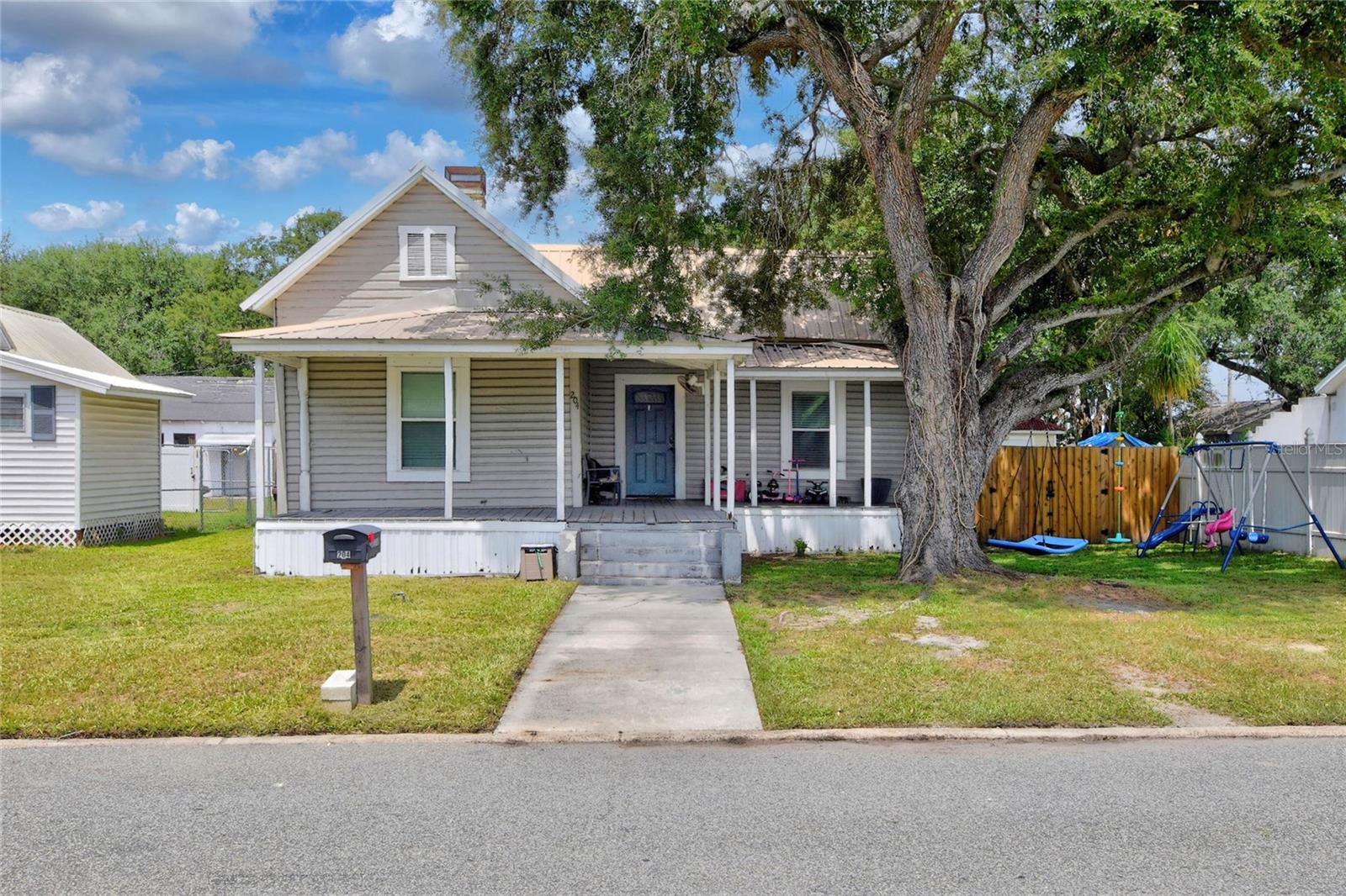 204 1 Ave, Mulberry, FL 33860