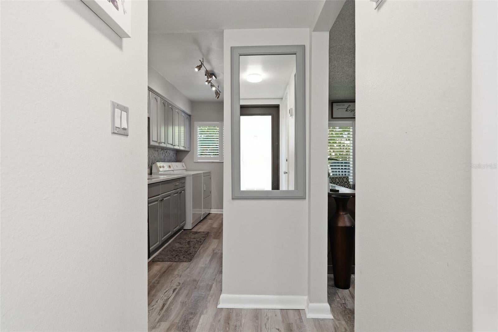 501 E Bay Drive 202, Largo, FL 33770 photo