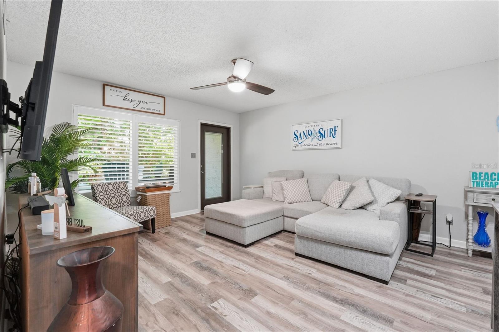 501 E Bay Drive 202, Largo, FL 33770 photo