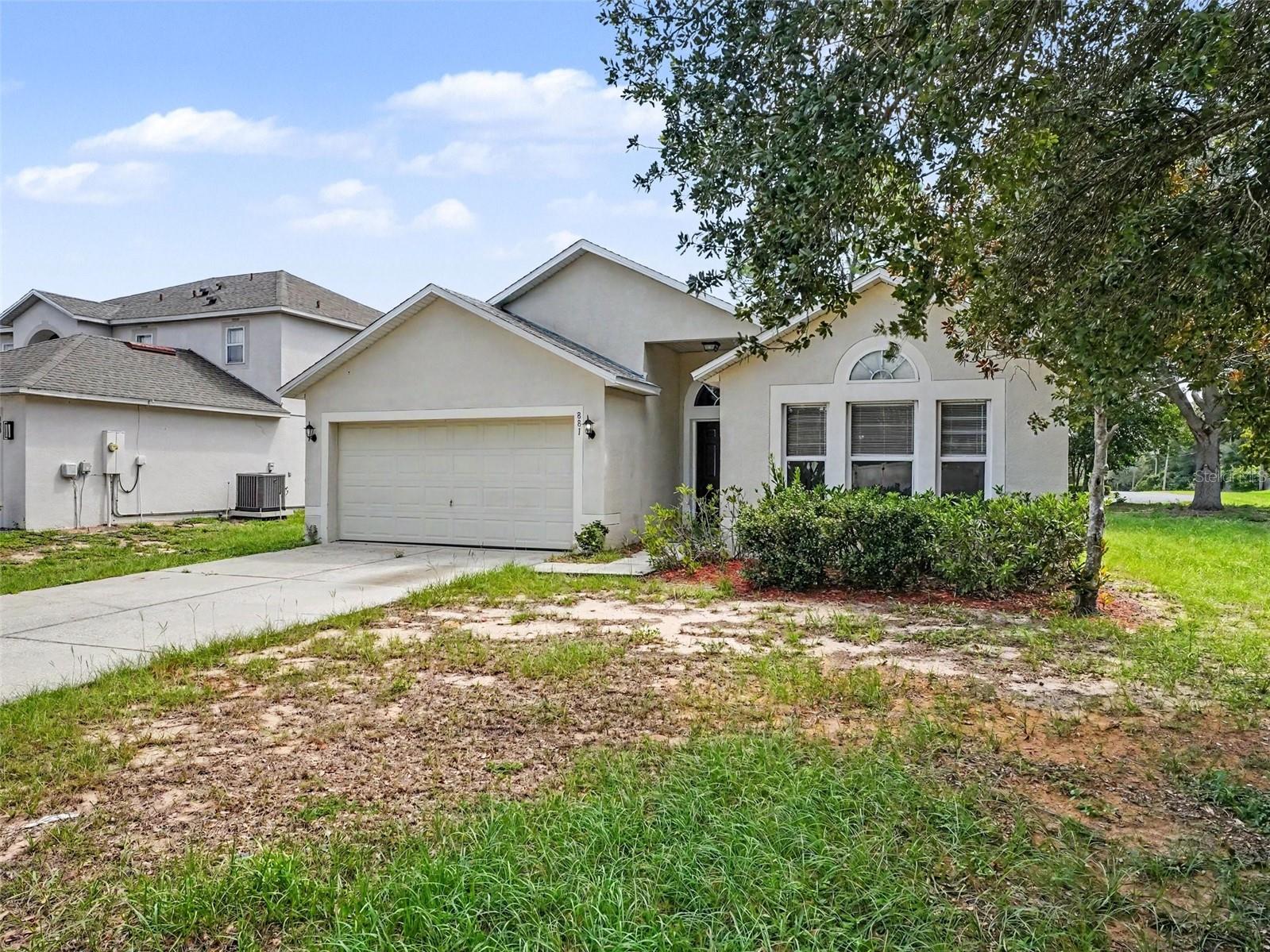881 Vanderbilt Dr, Eustis, FL 32726 photo