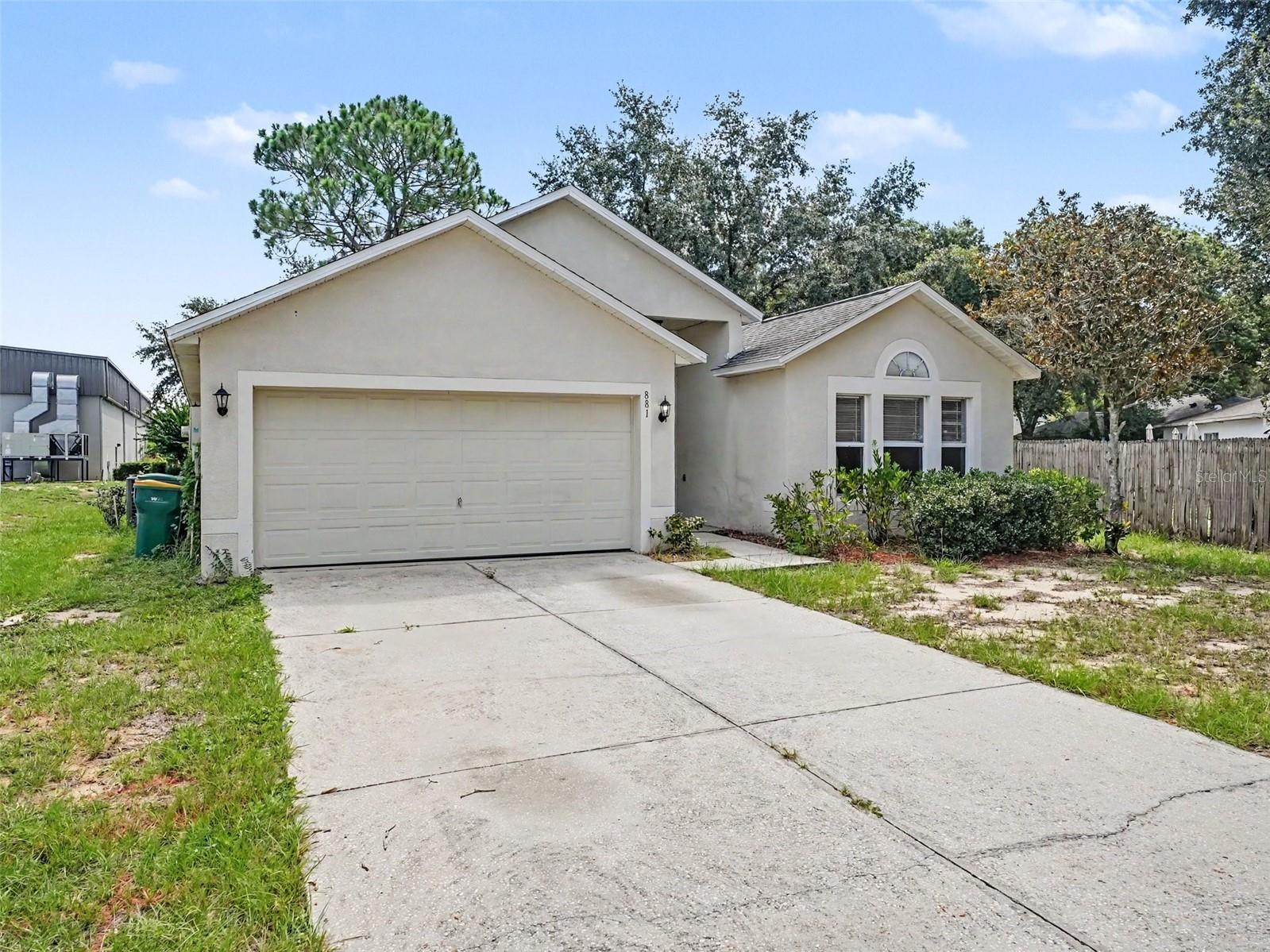 881 Vanderbilt Dr, Eustis, FL 32726 photo