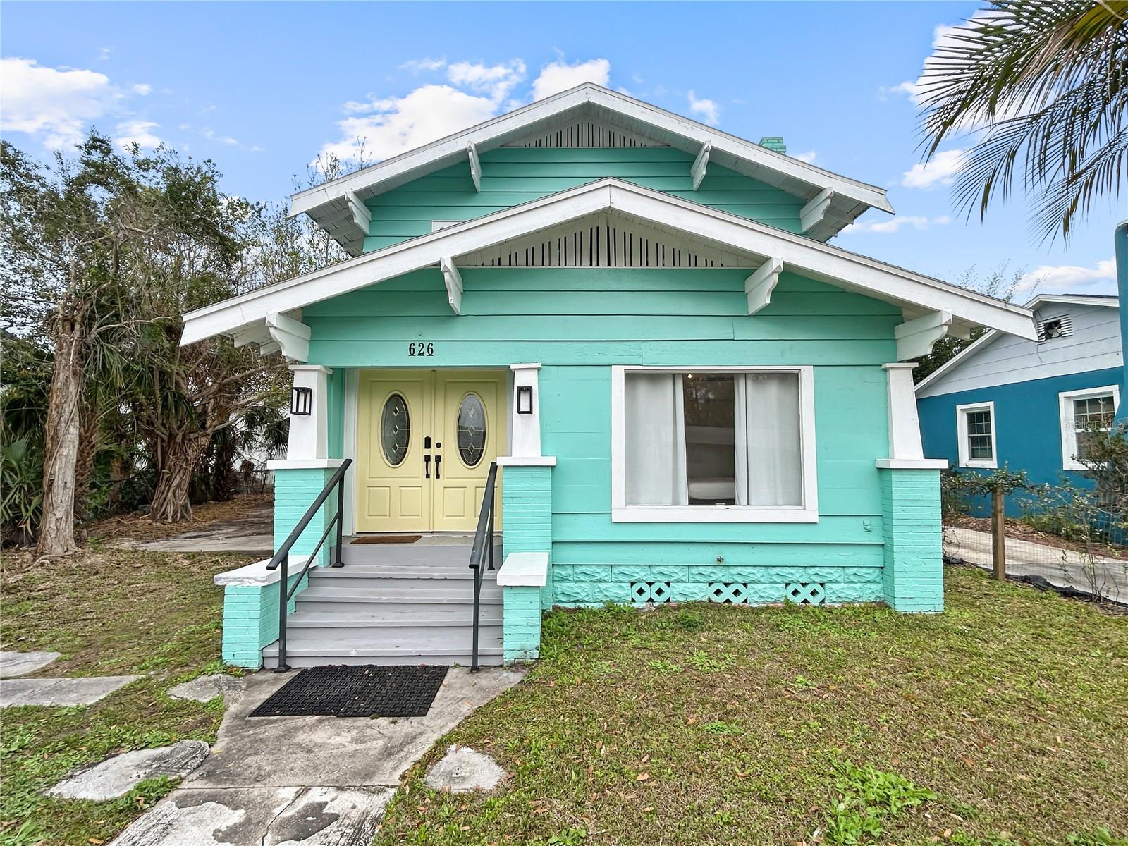 626 37 Ave, Saint Petersburg, FL 33705 photo