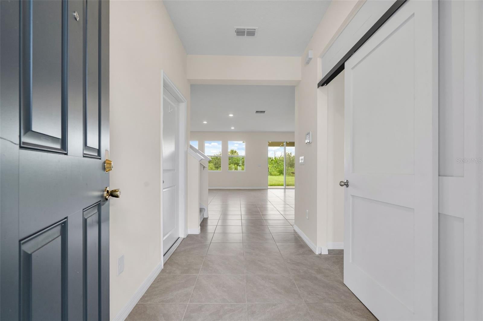 3813 Lively Coral Pl, Bradenton, FL 34208 photo