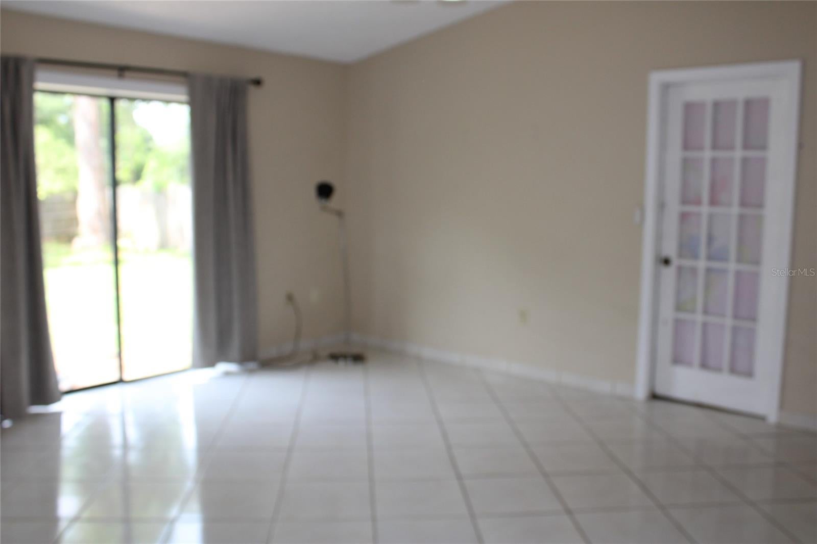 6121 56 Ave, Saint Petersburg, FL 33709 photo