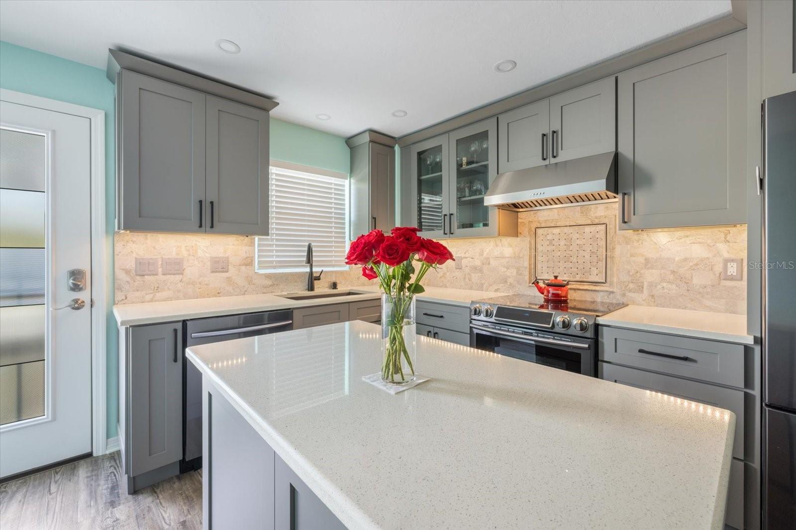 116 Vista Hermosa Cir #204 C, Sarasota, FL 34242 photo