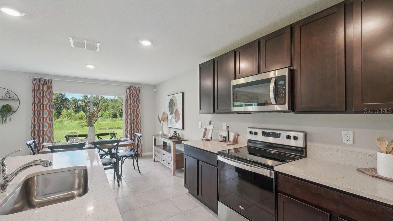 4725 Silver Current Ave, Tampa, FL 33619 photo
