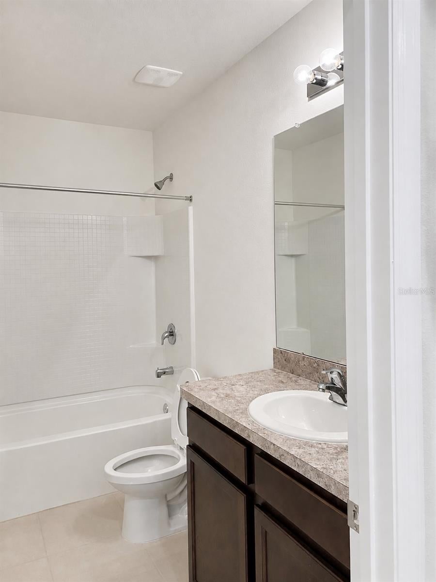 32935 Kaloko Rd, Wesley Chapel, FL 33543 photo