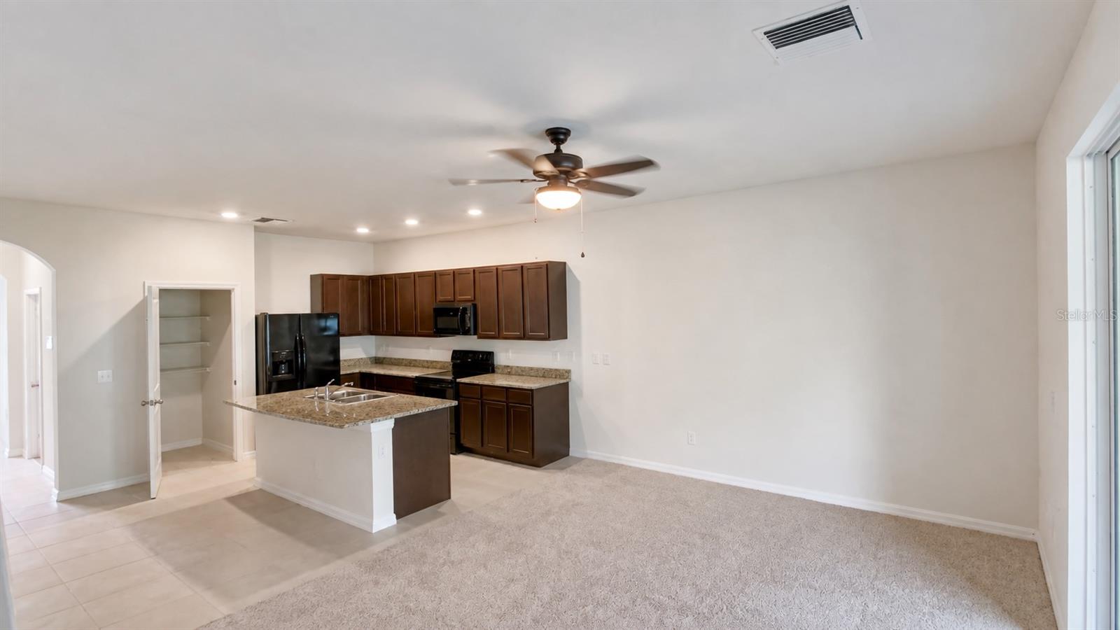 32935 Kaloko Rd, Wesley Chapel, FL 33543 photo