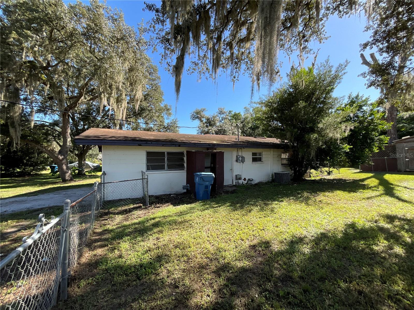 5032 Flamingo Ln, Dade City, FL 33523 photo