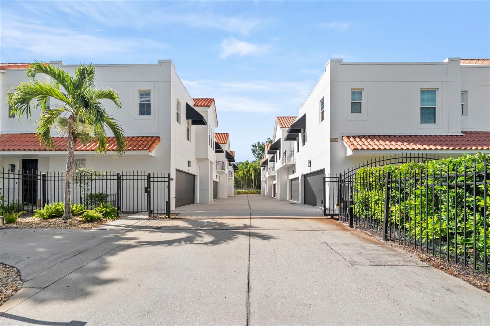 3210 Horatio St, Tampa, FL 33609