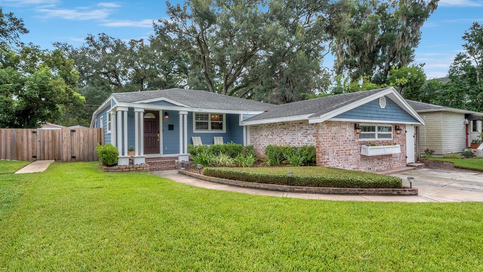 1819 Lake Sue Dr, Orlando, FL 32803 photo