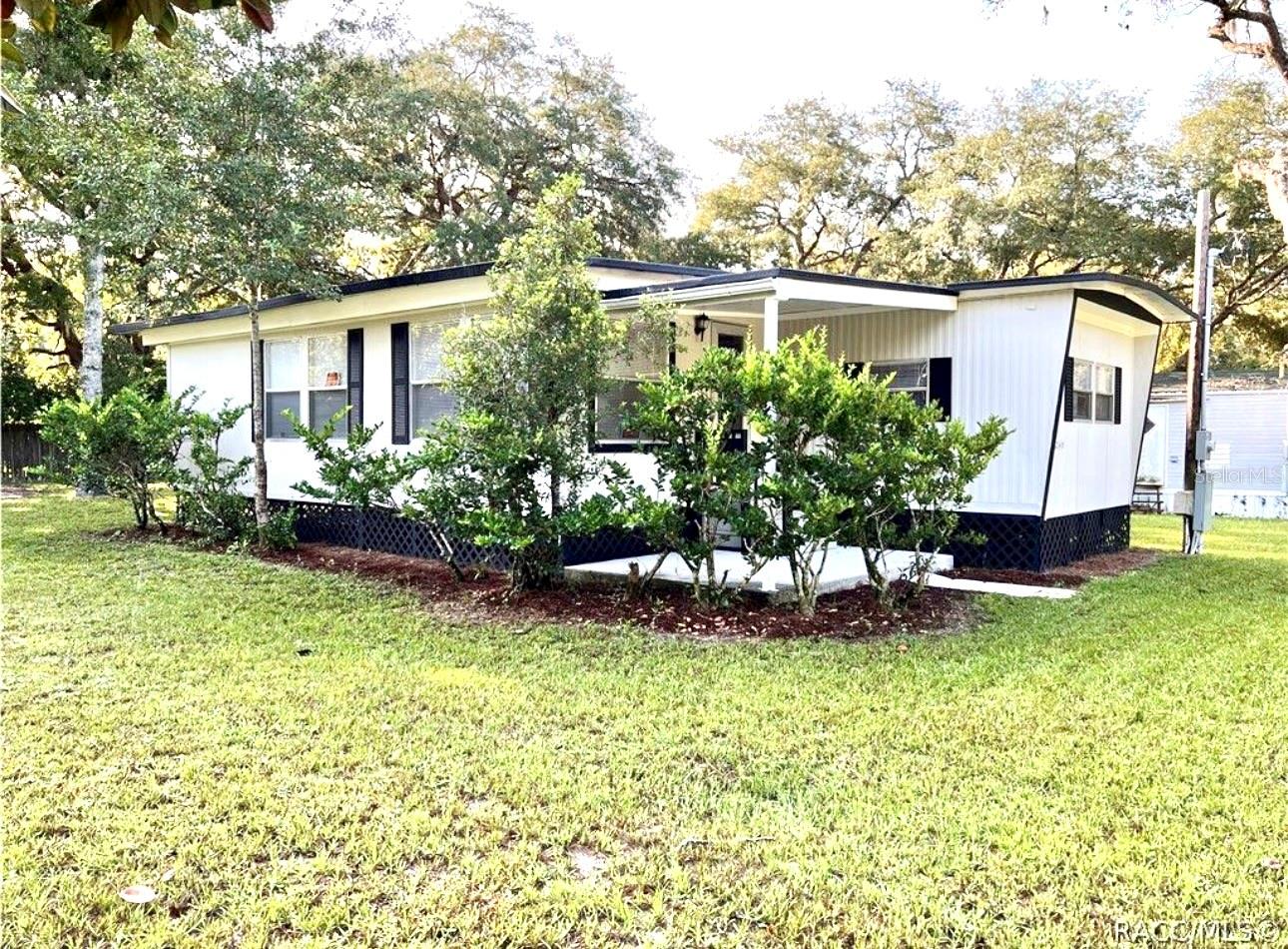 3249 S Calais Terrace, Homosassa, FL 34448 photo