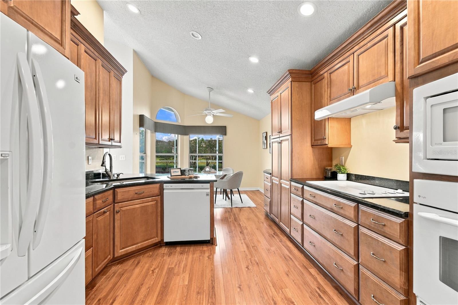 524 S Longview Pl, Longwood, FL 32779 photo