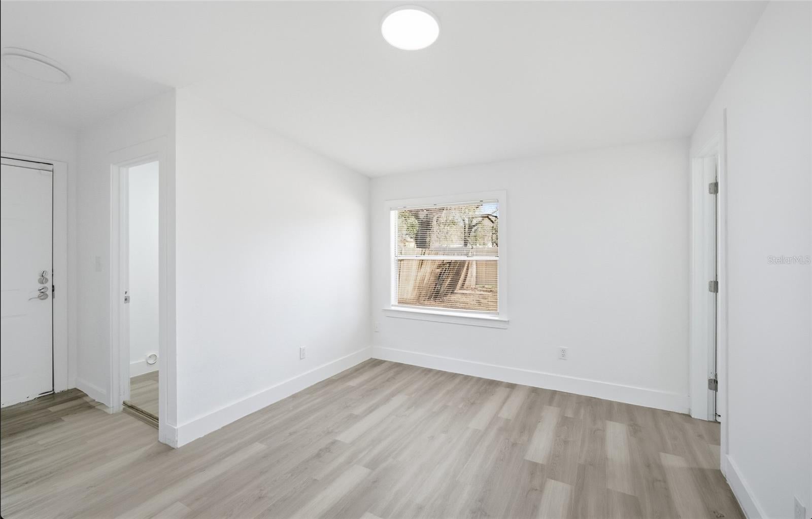 10001 N 20 St, Tampa, FL 33612 photo