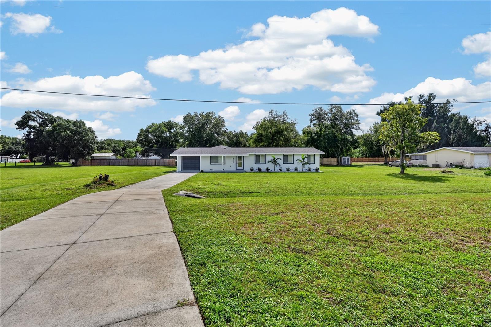 4609 60 St, Bradenton, FL 34203 photo