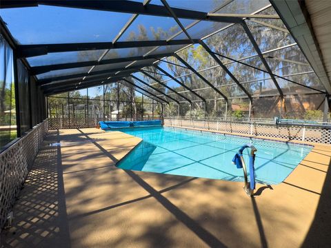 Single Family Residence in MELROSE FL 460 SE 4TH AVENUE 31.jpg
