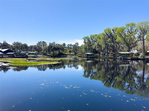 Single Family Residence in MELROSE FL 460 SE 4TH AVENUE 5.jpg