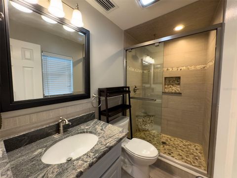 Single Family Residence in MELROSE FL 460 SE 4TH AVENUE 27.jpg