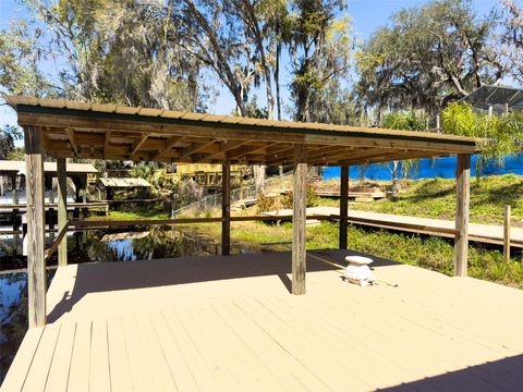 Single Family Residence in MELROSE FL 460 SE 4TH AVENUE 37.jpg
