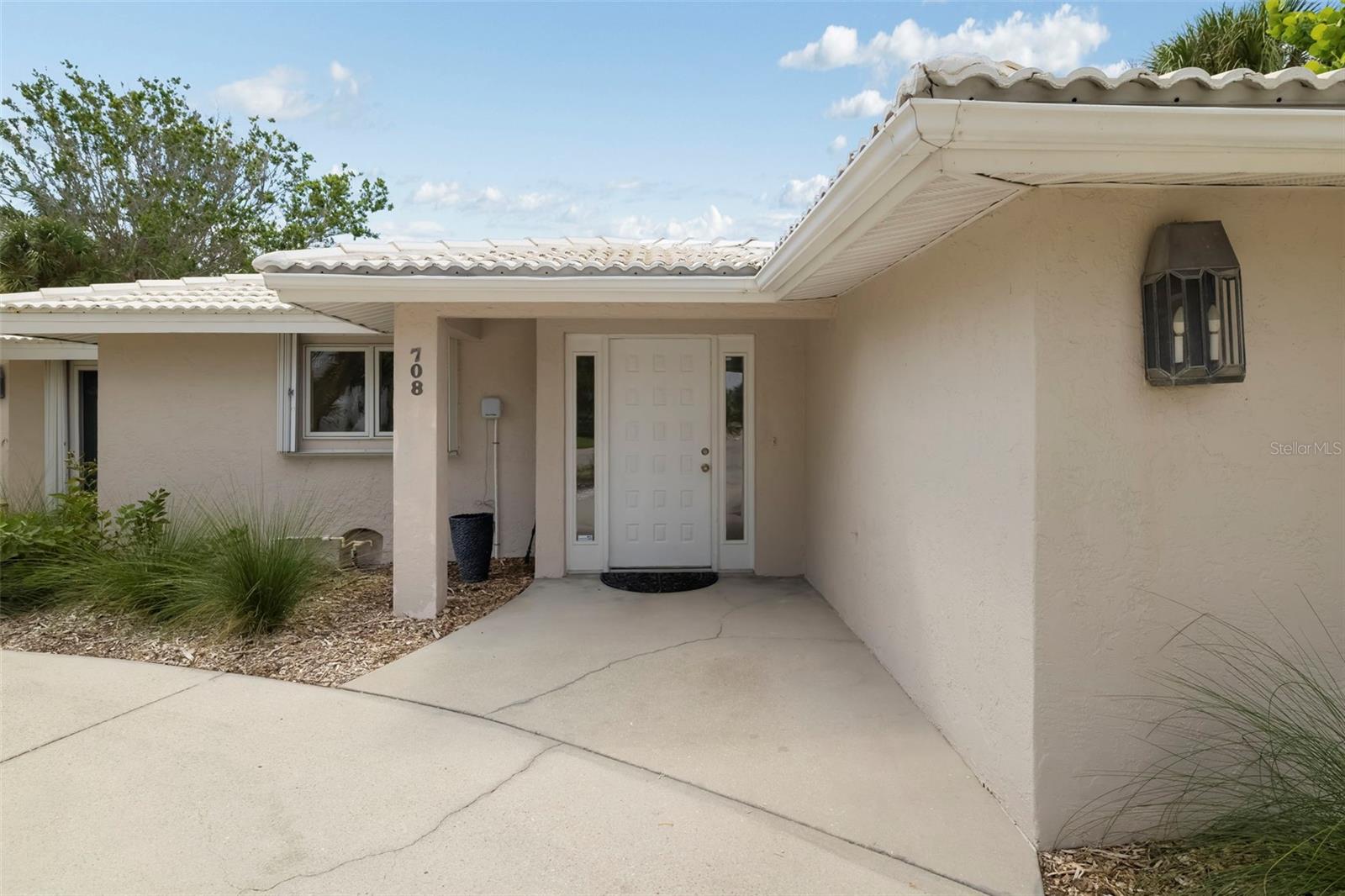 708 Garfield Dr, Sarasota, FL 34236 photo
