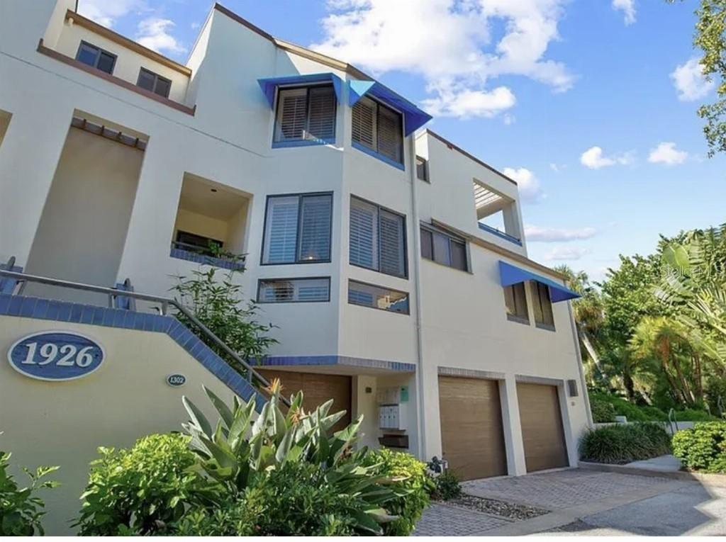 1926 Harbourside Dr, Longboat Key, FL 34228