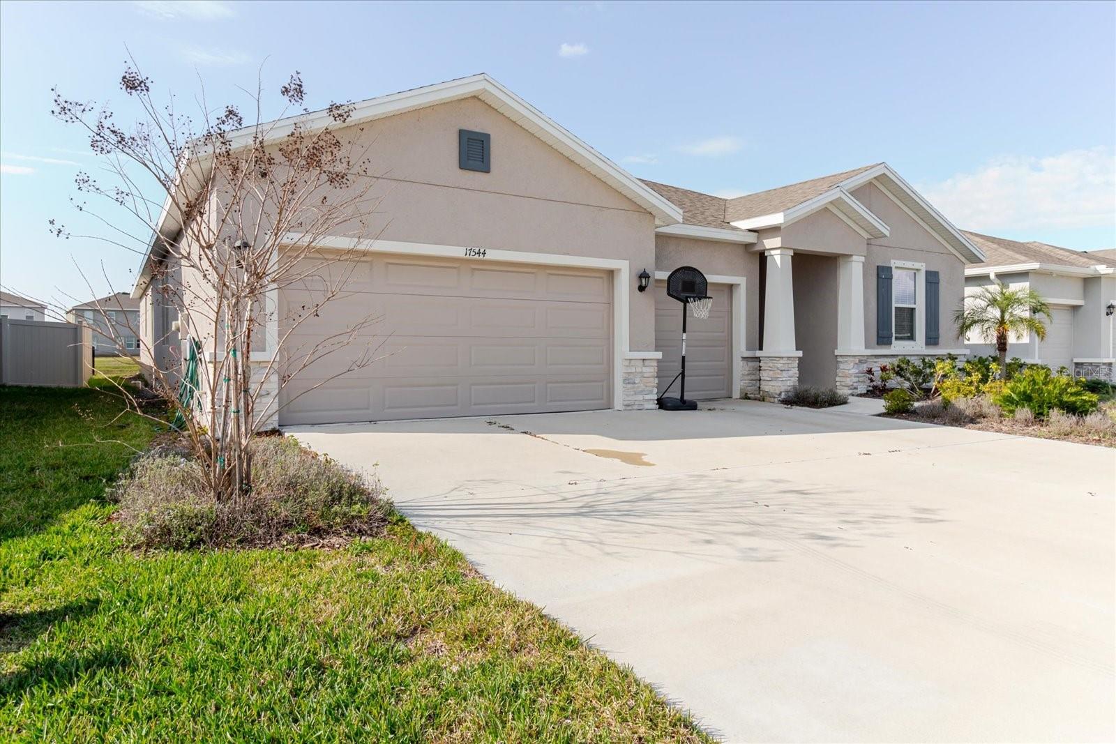 17544 Cantarina Cv, Bradenton, FL 34211 photo