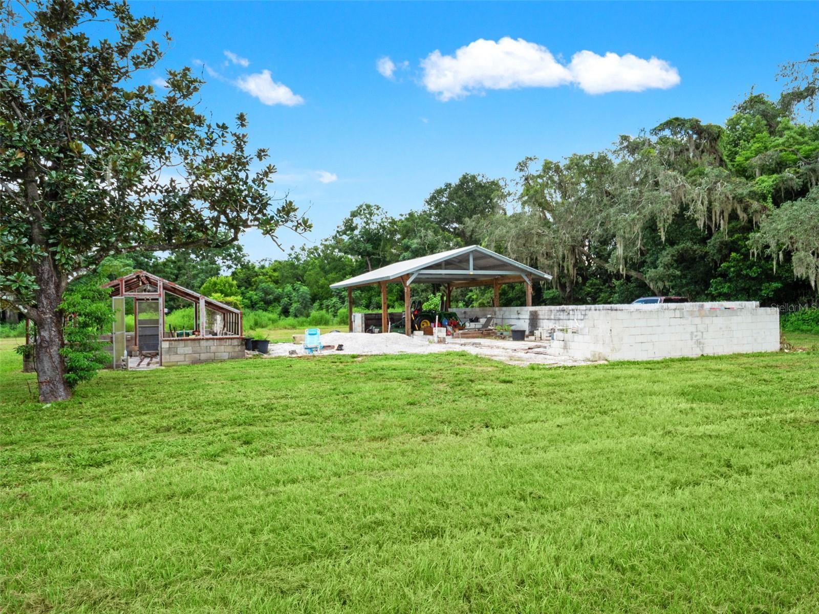 255 Benes Rd, Brooksville, FL 34604 photo