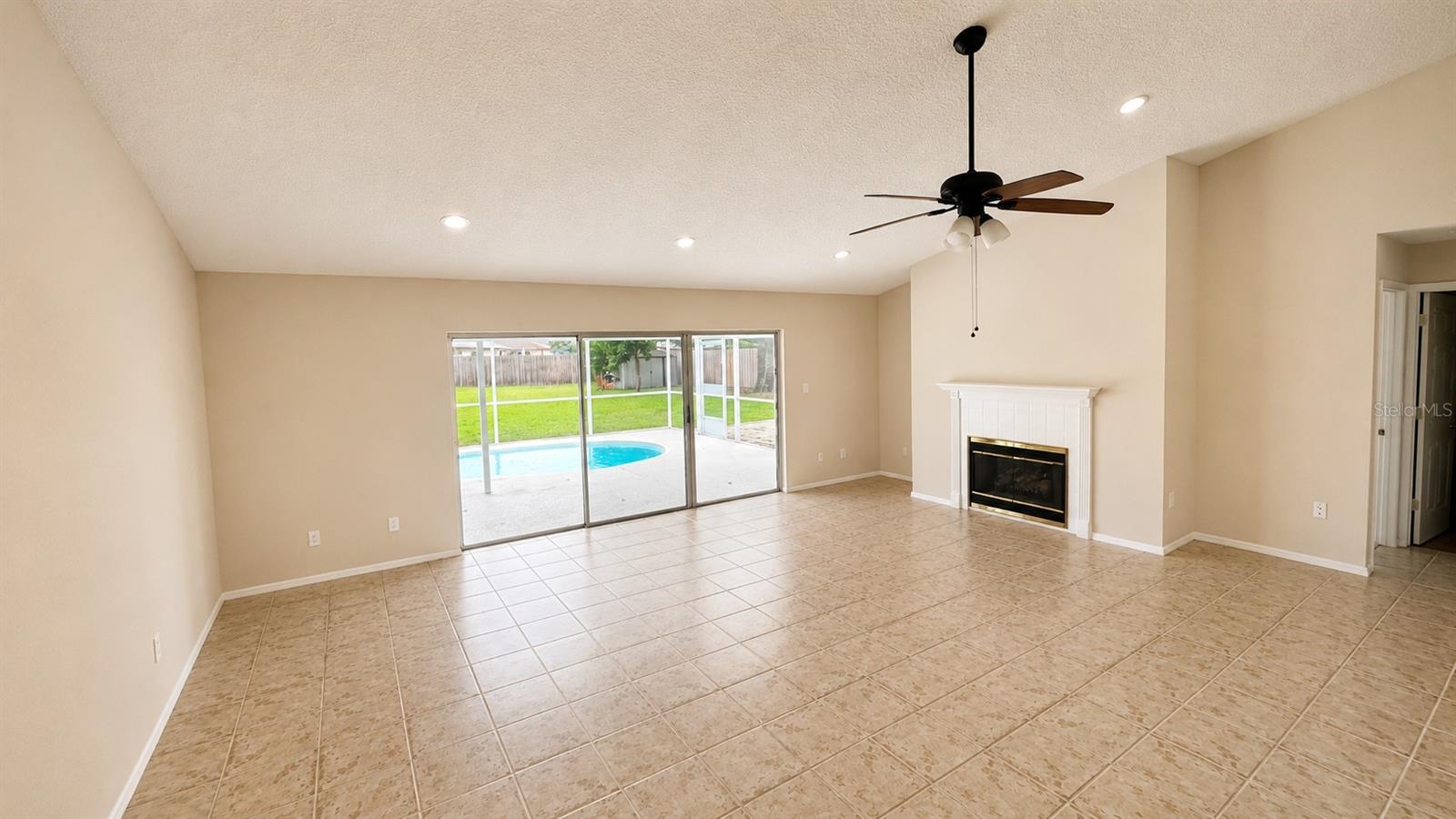 2658 Ceram Ave, Orlando, FL 32837 photo