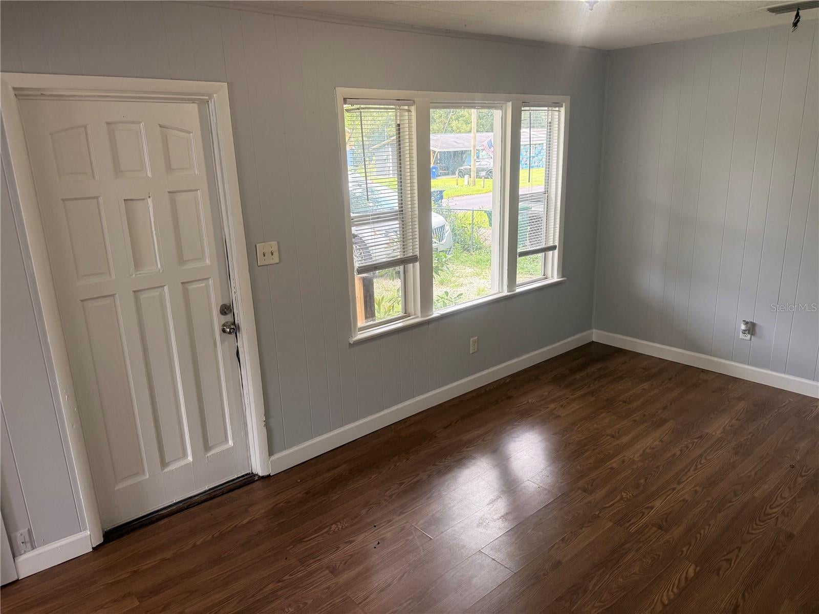 8425 N Jones Ave, Tampa, FL 33604 photo