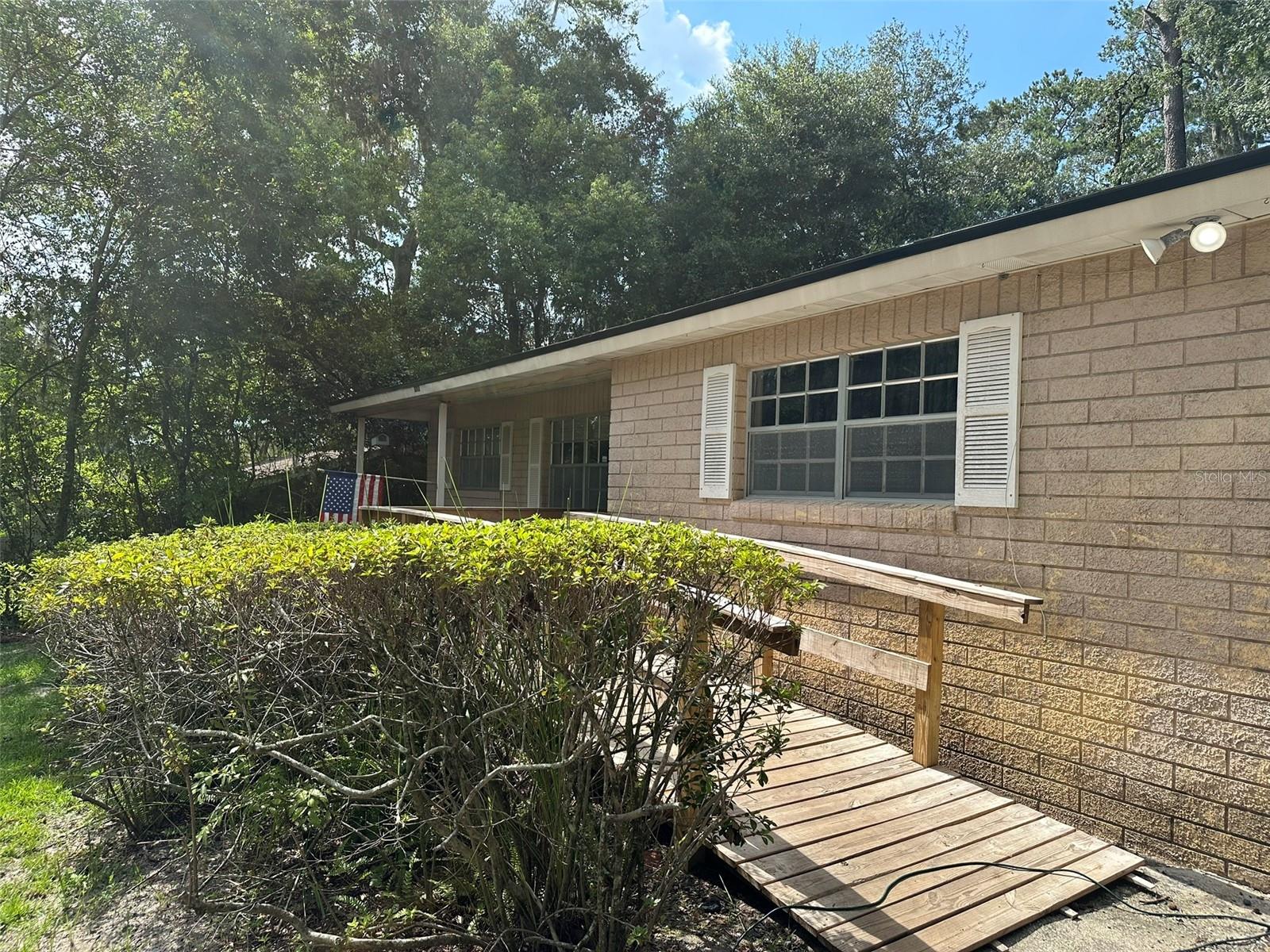 1347 NE 15 St, Ocala, FL 34470 photo