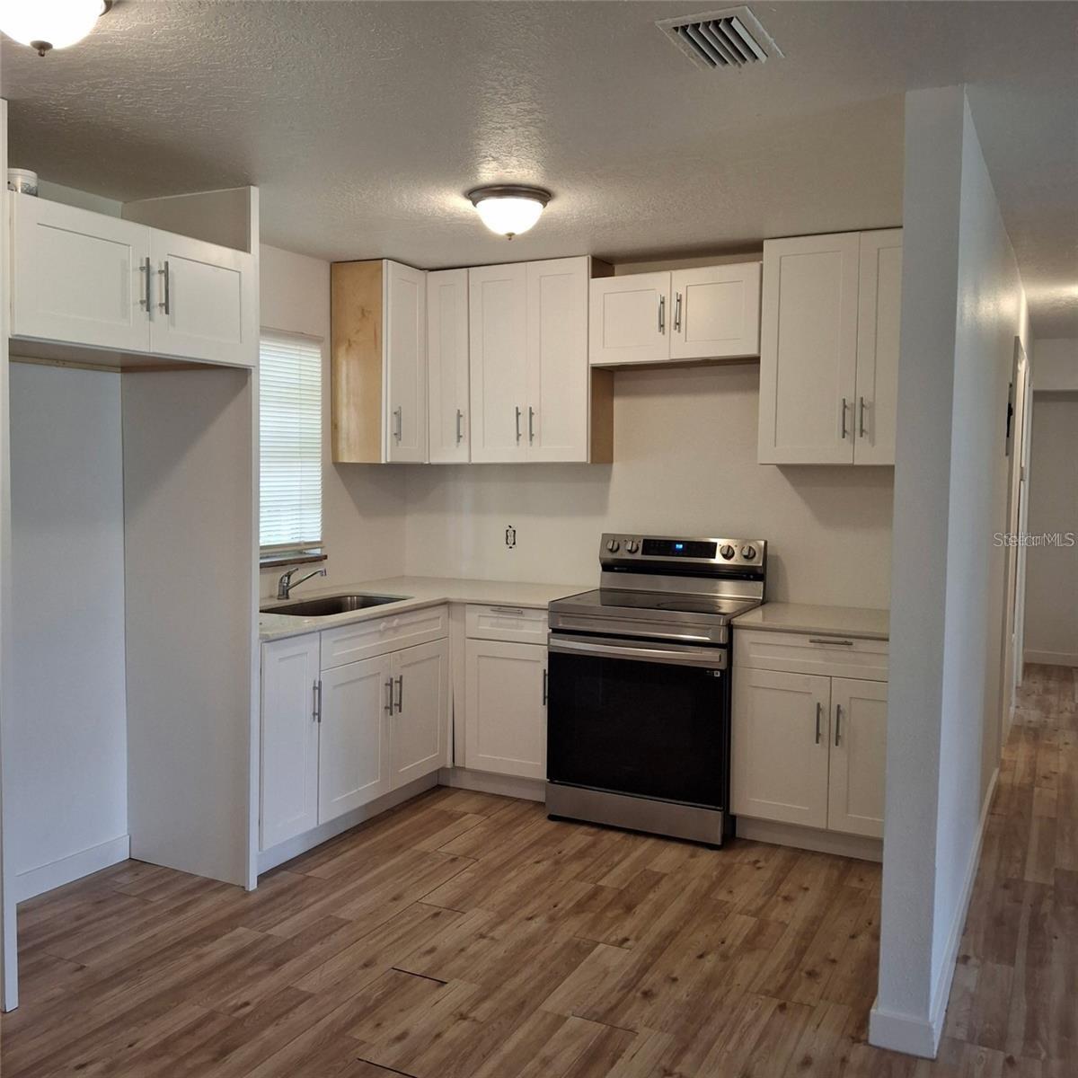 444 Sunnyview Cir, Orlando, FL 32810 photo