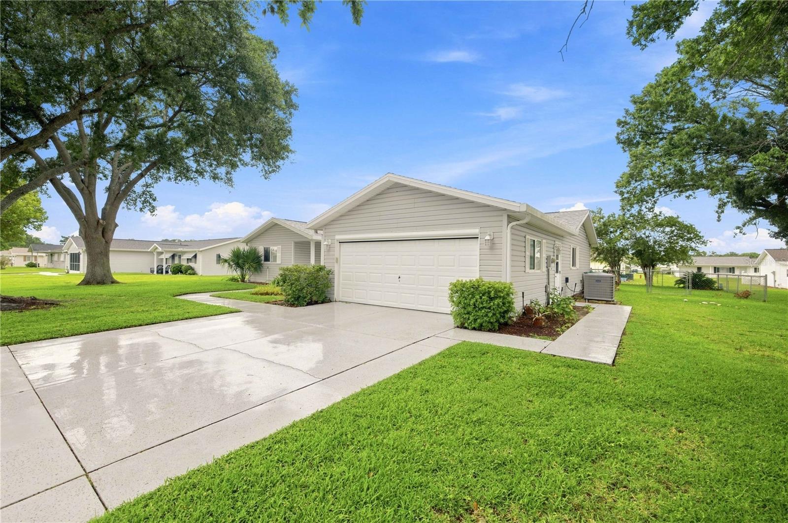 10435 SE 178 Pl, Summerfield, FL 34491 photo
