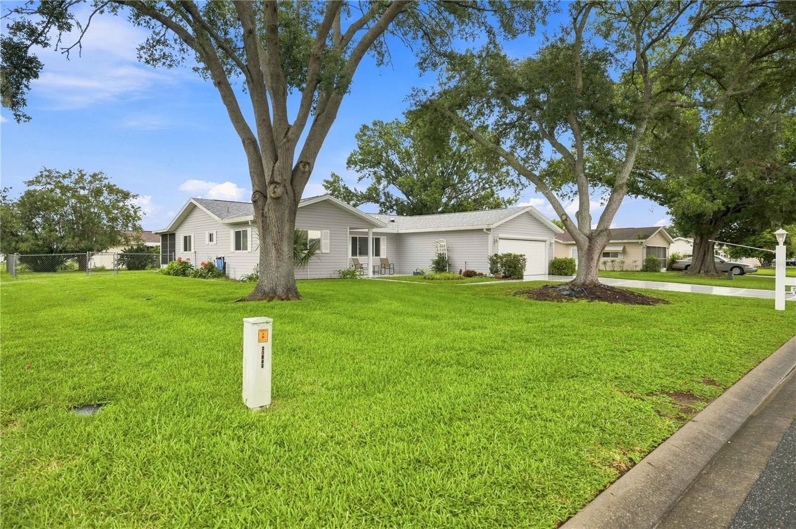 10435 SE 178 Pl, Summerfield, FL 34491 photo
