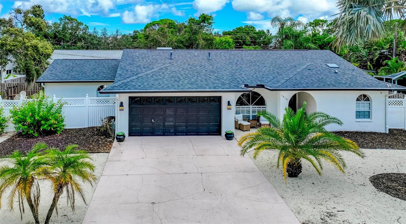 1016 Goshen Rd, Tarpon Springs, FL 34689