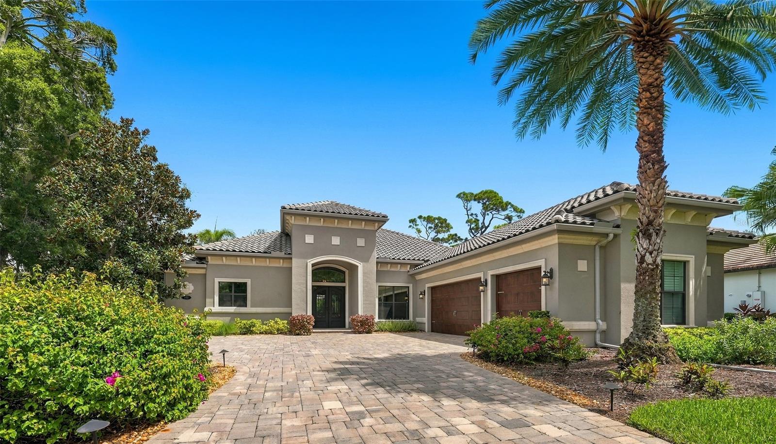 141 Sugar Mill Dr, Osprey, FL 34229