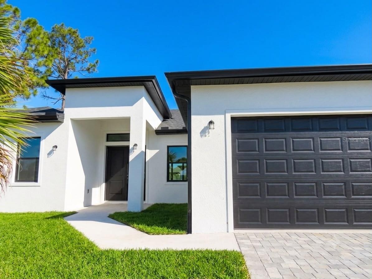 2651 Peake St, North Port, FL 34286 photo