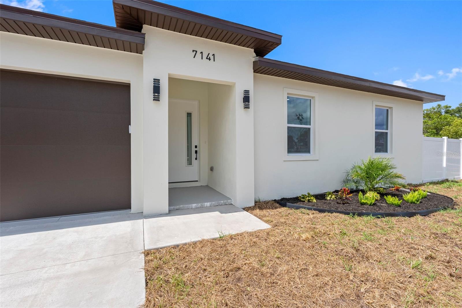 7141 Ivanhoe Dr, Port Richey, FL 34668 photo