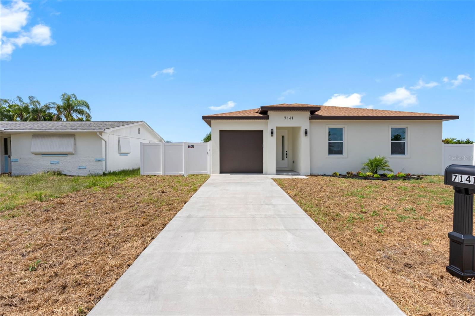 7141 Ivanhoe Dr, Port Richey, FL 34668 photo