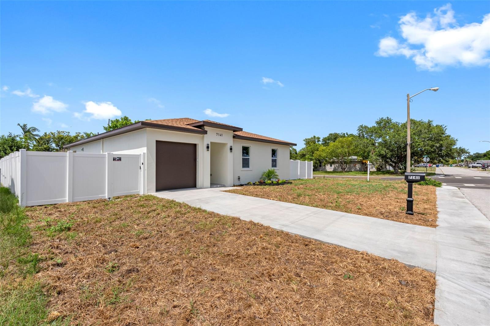 7141 Ivanhoe Dr, Port Richey, FL 34668 photo